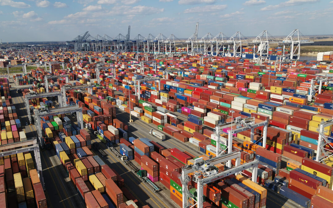 NRF: Port Traffic Suggests Q4 Retailer Optimism